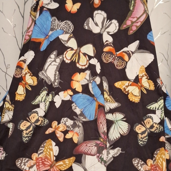 Shein Butterfly Print Dress with Black Top - Picture 4 of 4